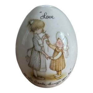 Vintage Holly Hobbie Porcelain Egg